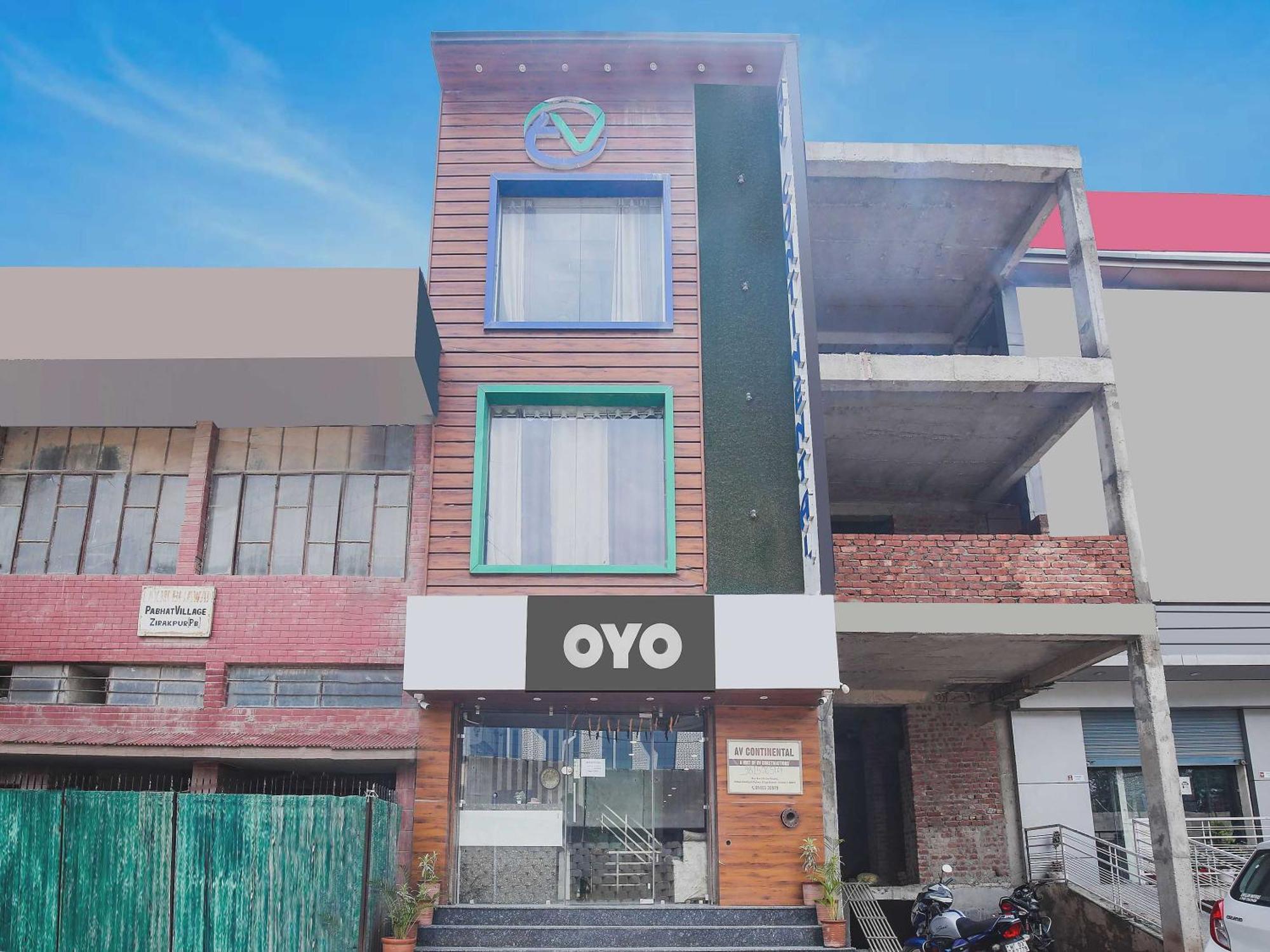 Hotel O Av Continental Zirakpur Exterior foto